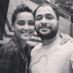 Shibani Dandekar Instagram - Happy bday to one of the sweetest men in the entire world! I may not see your gorgeous face that often but I love you to the moon and back! Have a super year ahead Dezzy you deserve it 😘😘❤️ @dezadd #IFinallyForgiveYouForNotBlowingTheLeaves 😉 @punitjpathak