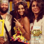 Shibani Dandekar Instagram - Tonight! 8pm #covershot styled by @chandnisareen wearing @kristydecunha