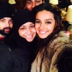 Shibani Dandekar Instagram - With the makeup entourage and my hair gal resh mesh! ❤️you #shaandaar