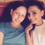 Shibani Dandekar Instagram - Selfie with this chick! #loveyoumama #motheranddaughtertime #nobratsallowed @vjanusha @apekshadandekar