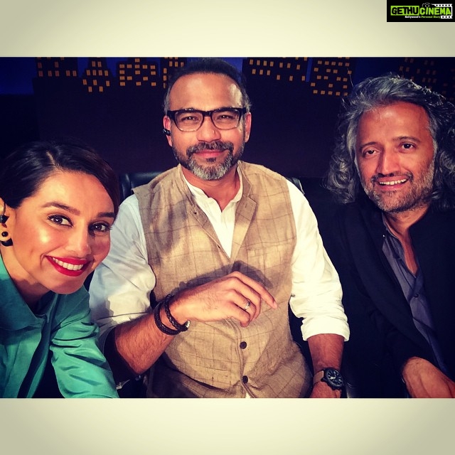 Shibani Dandekar Instagram - Judgement day on covershot! #abhinaydev #samarsinghjodha