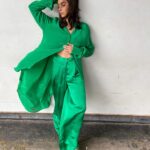 Shibani Dandekar Instagram - Deme for the win 💚 @deme_love_ @gabriellademetriades @yeezymafia 🤎