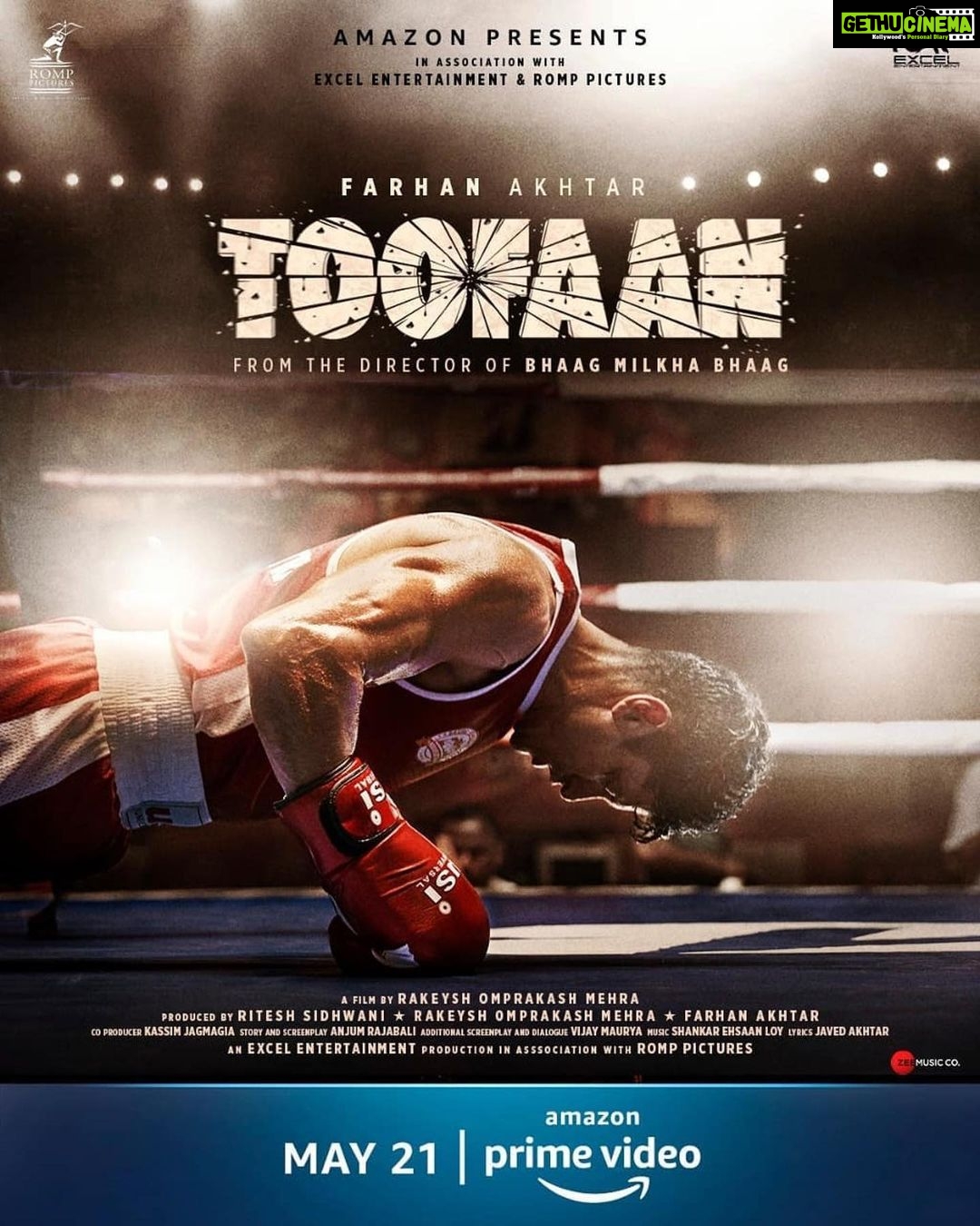 Shibani Dandekar Instagram - I FEEL A STORM COMING #Repost @faroutakhtar ・・・ Toofaan Uthega! Catch the teaser on 12th March at @primevideoin World premiere - May 21 @excelmovies @romppictures @mrunalofficial2016 #pareshrawal @hussain.dalal @ritesh_sid @rakeyshommehra @vjymaurya @ozajay @shankarehsaanloy @zeemusiccompany #javedakhtar #anjumrajabali @kassimjagmagia @vishalrr #toofaanonprime