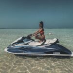 Shibani Dandekar Instagram - Island life 🏝 #thatbrowngirl #throwback