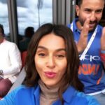 Shibani Dandekar Instagram - Just a couple of cricket FANATICS @theofficialfanatic #SaifAliKhan get on the gram 😜 #bleedblue #indvspak #