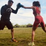 Shibani Dandekar Instagram - London training with @drewnealpt #bodybydrewneal shot by @faroutakhtar #london #thatbrowngirl