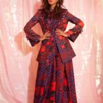 Shibani Dandekar Instagram - Celebrating 10 years of Mijwan #diffuse @manishmalhotraworld @manishmalhotra05 💜❤️ 📸 @tanvivoraphotography