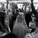Shibani Dandekar Instagram - little goose is the first one out the gate! @apekshadandekar @vjanusha 👰🏽 ❤️ photo @catherinedayal 😘