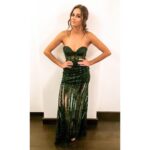 Shibani Dandekar Instagram - about last night ... thank you @gavinmiguelofficial for this beauty!👗 my stylist who works like a beast I love you so much @khyatibusa so much gratitude! my fab glam squad makeup @anishaachhabriamakeup hair @reenadutta123 @azima_toppo 💚
