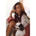 Shibani Dandekar Instagram – #MONSTER @sashajairam @khyatibusa @azima_toppo 🐶 @monsterkundra