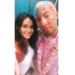 Shibani Dandekar Instagram - This guy right here bringing so much swagger to the @adidasoriginals Holi party! thanks for making it so damn colourful @pharrell 🌈💕🙌🏽 #zerof***s 😂