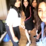 Shibani Dandekar Instagram - these munchkins make my heart happy!! best glam squad a girl could ask for! thank you for the laughs and for always being there @anishaachhabriamakeup @khyatibusa @reenadutta123 @azima_toppo @arpita.kc ❤️