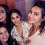 Shibani Dandekar Instagram - more than just the most insane team ever.. we are family for real! @monicadogra @rachnac27 @nehalikotian #mysistahood ❤️