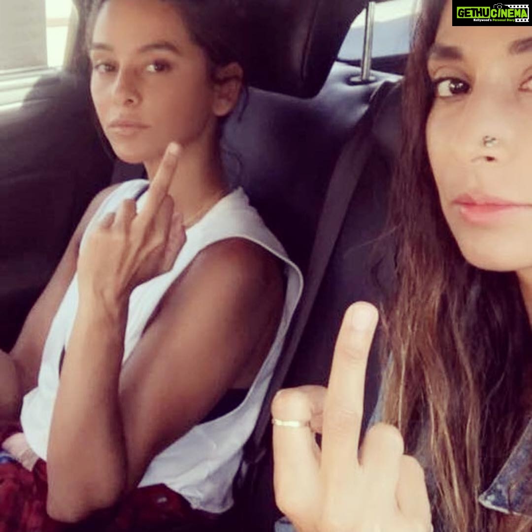 Shibani Dandekar Instagram - When the #rbf is so on point #dmoney #thatbrowngirl #wedontplay 👯♂️ @monicadogra #mybest
