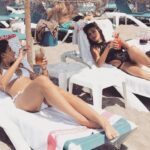 Shibani Dandekar Instagram - The hustle is real! we work hard we promise @monicadogra #DMoney #thatbrowngirl 👯🖤🇪🇸