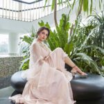 Shirley Setia Instagram - Presenting the modern bride @shirleysetia looks so gorgeous & sensuous on our cover. Stay tuned for more update. #fablookmagazine . . On the cover of @fablookmagazine Founder & styled by @milliarora7777 Styled by @mitushigupta Assitant stylist @mayuriagale_03 Cofounder @ankkit.chadha2222 Wearing @vrisabyshanu Jewels @finesilverjewels_rj Heels @around.always Mua @taneeshabansalmakeupartist Hair @amuthevar Hair @sunnyhairport Shot by @tanvivoraphotography Location @westinmumbaipowai Artist pr @communiquefilmpr The Westin Mumbai Powai Lake