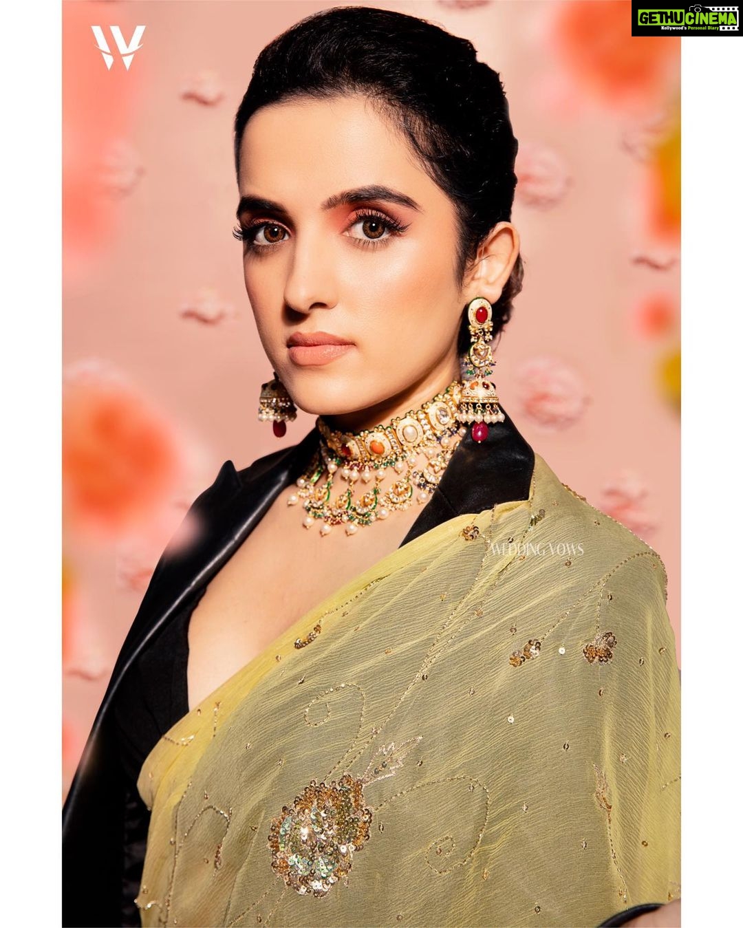 Shirley Setia Instagram - Cover girl for @weddingvows.in 💛 Only she can wrap six yards of fabric in a way that covers enough to make her look modest yet bare enough to make her look sexy! Presenting @shirleysetia on our May-July Cover.. WV CEO: @itsme_daksh Stylist: @sshorewala Photographer: @siidhartha Cinematographer: @sliceoflifepictures, @sooraj0405 Hair & Make Up: @muatriveni Location: @jadebanquets Outfit: @yuvti_by_bhupendra_singh Jewellery:@aisshprajewels Drapist: @vaibhav7official Styling Assistant: @thestylerobe Make Up Assistant: @makeup_artist_nitya Decor Partner: @dream_organizers_45 Celebrity PR: @communiquefilmpr Team WV: @farvi_wadhwa, @salonimhamane #weddingmagazine #shirleysetia #bridalmagazine #coverstory #wedding #weddingphotography #weddinginspiration #bride #weddingdress #bridetobe #weddingphotographer #weddingday #destinationwedding #engaged #weddinginspo #weddingplanning #weddingideas #weddings #bridalmagazine #weddingplanner #brides #bridal #weddingblog #weddinghair #instawedding #engagement #brideandgroom #bridalfashion