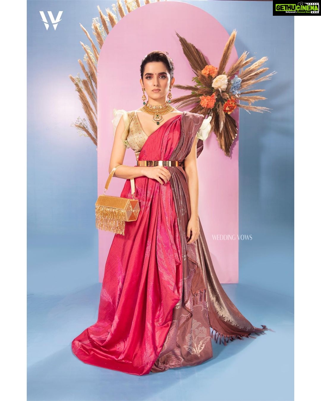 Shirley Setia Instagram - Cover girl for @weddingvows.in 🌸🫶🏻 Outer beauty attracts, but inner beauty captivates. Beautiful inside out, @shirleysetia on the May-July Cover WV CEO: @itsme_daksh Stylist: @sshorewala Photographer: @siidhartha Cinematographer: @sliceoflifepictures, @sooraj0405 Hair & Make Up: @muatriveni Location: @jadebanquets Outfit: @pachaiyappas_silks Jewellery: @aisshprajewels Handbag: @sabrabymegha Blouse: @geetuhautecouture Drapist: @vaibhav7official Styling Assistant: @thestylerobe Make Up Assistant: @makeup_artist_nitya Decor Partner: @dream_organizers_45 Celebrity PR: @communiquefilmpr Team WV: @farvi_wadhwa @salonimhamane #weddingmagazine #bridalmagazine #coverstory #wedding #weddingphotography #weddinginspiration #bride #weddingdress #bridetobe #weddingphotographer #weddingday #destinationwedding #engaged #weddinginspo #weddingplanning #weddingideas #weddings #bridalmagazine #weddingplanner #brides #bridal #weddingblog #weddinghair #instawedding #engagement #brideandgroom #bridalfashion #shirleysetia
