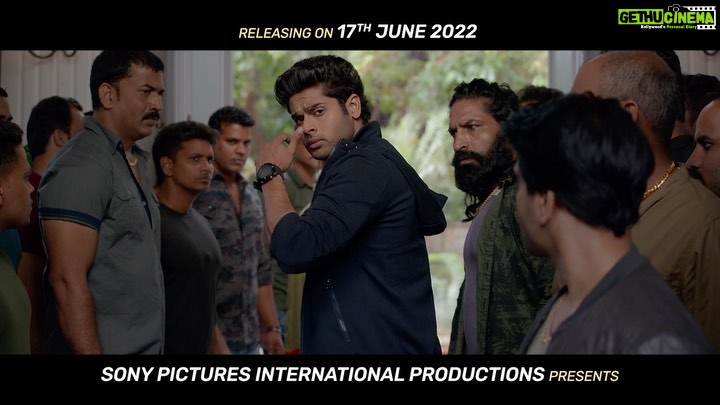 Shirley Setia Instagram - Villians ki bajegi band, Aur aapko milega entertainment ka dose first hand! π₯ππ» 3 Days to go for Nikamma #NikammaFilm in cinemas this Friday. #Nikammagiri @theshilpashetty @abhimanyud @shirleysetia @sabbir24x7 @sabbirkhanfilms @sonypicturesin @sonypicsfilmsin @zeemusiccompany