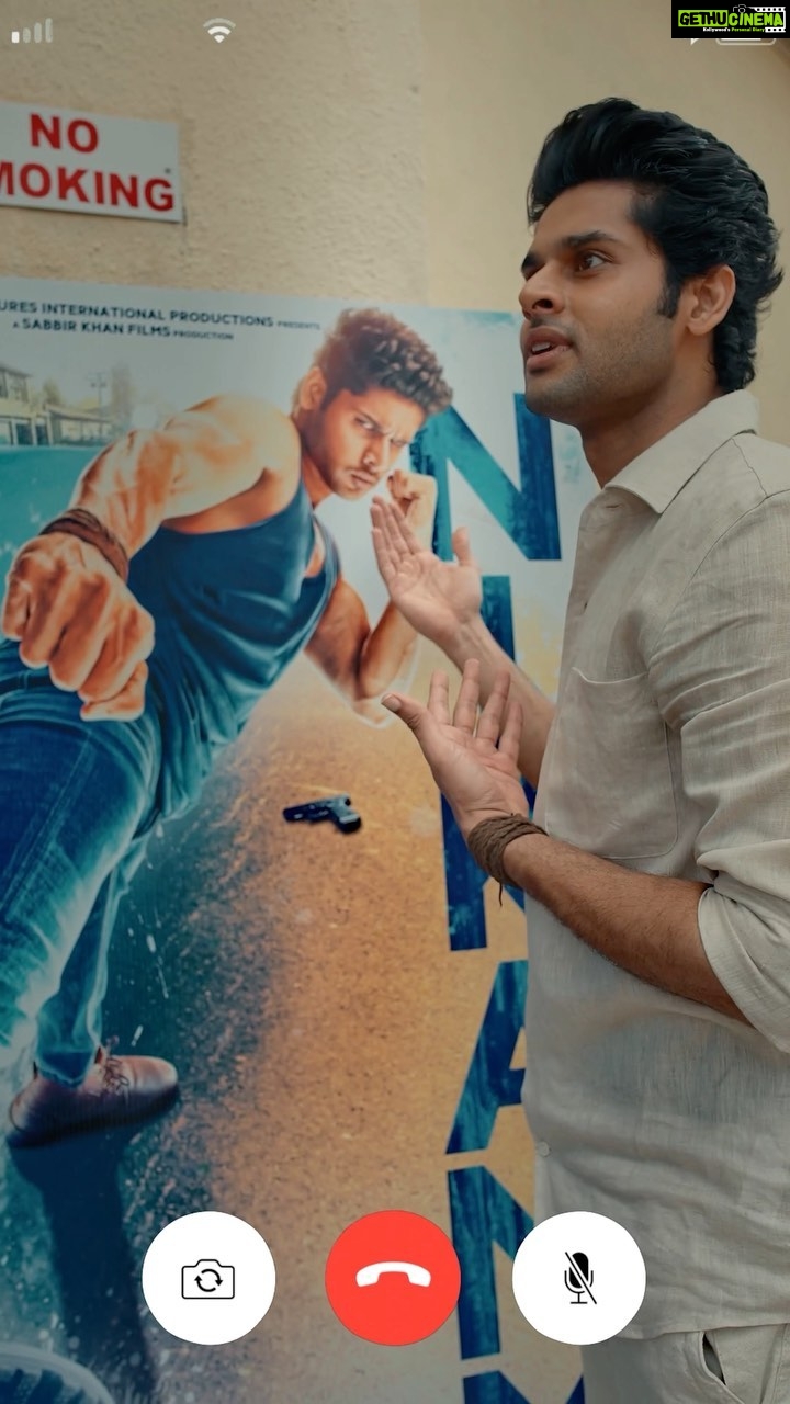 Shirley Setia Instagram - Thoda late hi sahi but @abhimnayud made a dhamakedar entry for the #NikammaTrailer launch event! 🫢🥳 #Nikamma trailer is out, watch now. #NikammaFilm in cinemas on 17th June 2022. #Nikammagiri