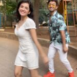 Shirley Setia Instagram - Cuteeee trendd w/ @vicky__pedia #trendingreels #reelitfeelit #shirleysetia