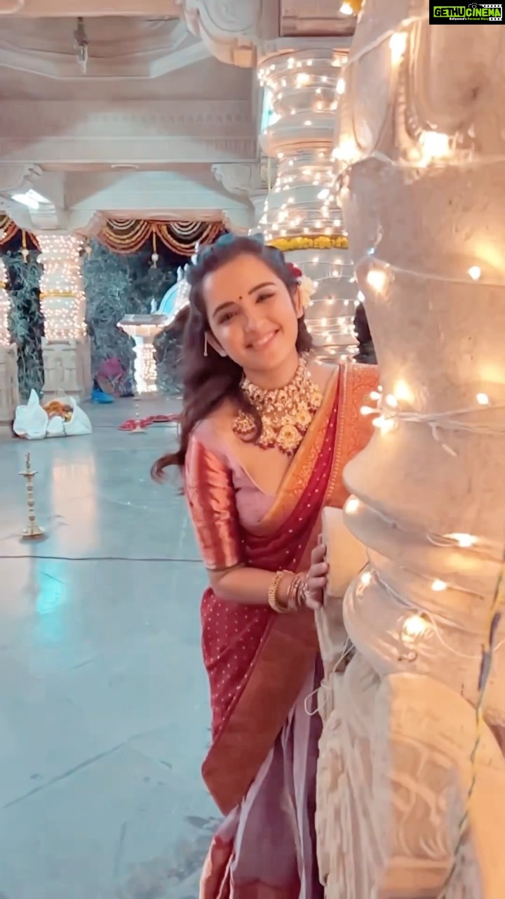 Shirley Setia Instagram - One of the many beautiful sets of our song #EmundiRa from my Telugu debut #KrishnaVrindaVihari π Watch the lyrical: link is in my bio πΉ : @sushmita_satam #shirleysetia #feelitreelit Ramoji Film City