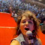 Shirley Setia Instagram - Uff that energy 😍 SVNIT, Surat 💗 #ShirleySetiaLive