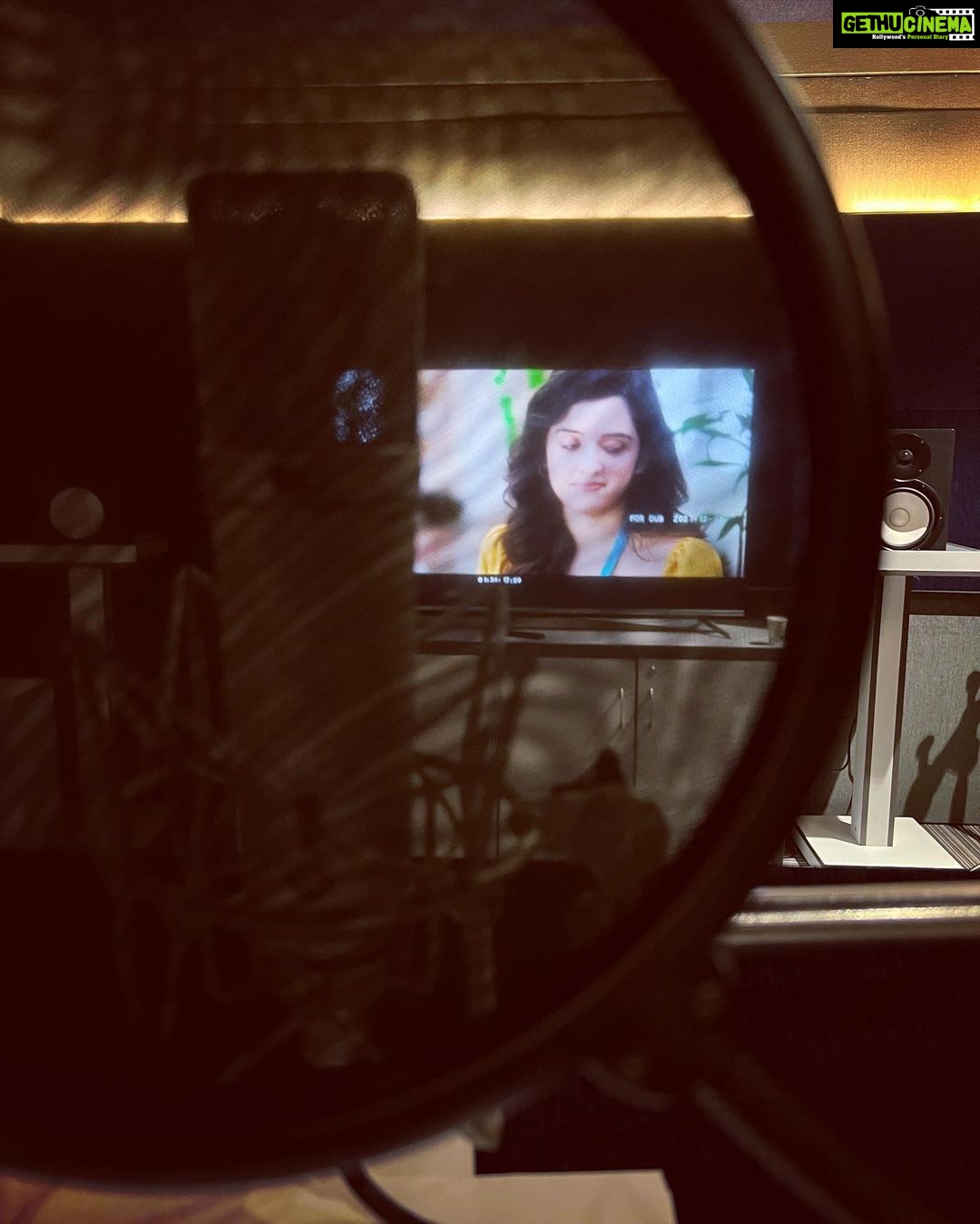 Shirley Setia Instagram - Something challenging, but satisfying 💫💯 While dubbing for my first telugu film, #KrishnaVrindaVihari Thanks to Mahesh Garu, Usha Mam, and the entire film crew for encouraging me to prep and dub. And also to our director Anish sir, Taj sir and Our recording engineer Giri sir for being so patient with me through the process 🙈🙌🏻