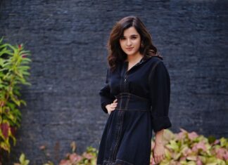 Shirley Setia Instagram - Denim love 🦋 Outfit by @freakinsindia Earrings by @ethnicandaz Ring by @antarez.jewels Footwear by @regalshoes.in Styled by @sayali_vidya Makeup: @ravi_beauty_makeover Hair : @hair_by_masthan Photographer: @aka_charan