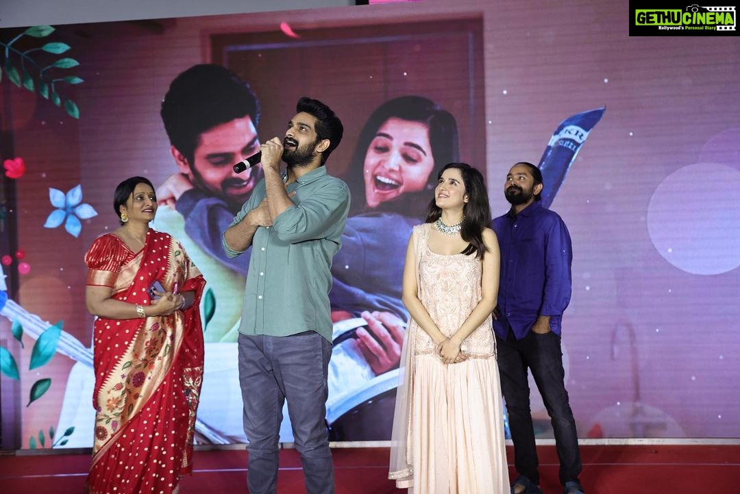 Shirley Setia Instagram - Had a gala time meeting you all at the trailer launch event of #KrishnaVrindaVihari. Thank you for all your love 🫶🏻 Watch the highlights of the event - link is in my bio 🌹 Krishna Vrinda Vihari - releasing in theatres on 23rd September @actorshaurya @anishfilmy @ushamulpuri @saisriram.dop @sagarmahathi @weirddivide @radikaasarathkumar @brahms25 @vennelakish @iracreationsofficial @saregamatelugu Sarath City Capital Mall
