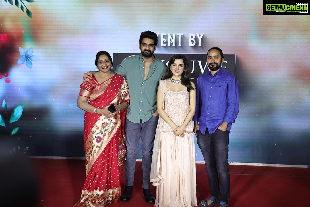 Shirley Setia Instagram - Had a gala time meeting you all at the trailer launch event of #KrishnaVrindaVihari. Thank you for all your love 🫶🏻 Watch the highlights of the event - link is in my bio 🌹 Krishna Vrinda Vihari - releasing in theatres on 23rd September @actorshaurya @anishfilmy @ushamulpuri @saisriram.dop @sagarmahathi @weirddivide @radikaasarathkumar @brahms25 @vennelakish @iracreationsofficial @saregamatelugu Sarath City Capital Mall