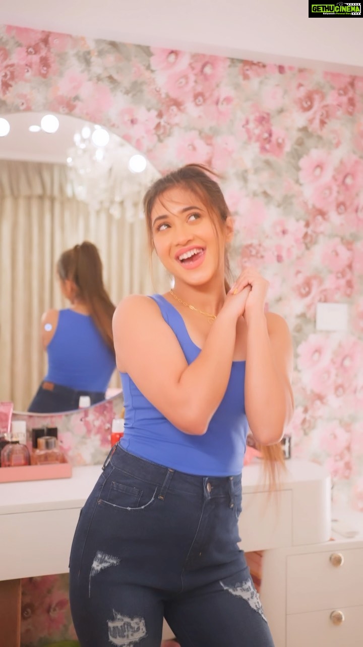 Shivangi Joshi Instagram - Here are my Secrets that make me pop to bliss, add zeal to my personality, and keep my swag on all the time! 3 New secrets for every mood, every occasion, and every celebration! . #SecretTemptation #Secretperfume #fragrances #ItsaSecret #womenfragrance #perfumes #fragranceaddict #smellgood #fragrances #fragrancelover #scentoftheday#ItsaNewSecret