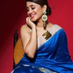 Shivangi Joshi Instagram – 🦋

Saree: @gulabobyabusandeep
Styled by @stylingbyvictor @sohail__mughal___
Assisted by @ebthestylecoach
Accessories @aulerthofficial
Clicked by @kvinayak11
Studio @maximusstudiomumbai