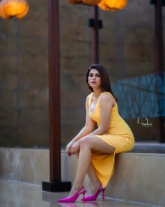 Shraddha Das Instagram - Arrtham promotion diaries
Styling : @ajmerashaili × @artbyavnee
Dress : @forevernew_india 
Jewellery: @aquamarine_jewellery 
📸 @v_capturesphotography 
Hair : @hair_by_vaibhavi_ 
Make up : @hareshwarp 

#promotions #hyderabad #movie #yellowdress #shraddhadas