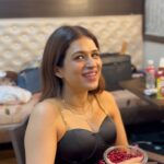 Shraddha Das Instagram - Pomegranate or ____?!😉😛😂