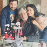 Shraddha Kapoor Instagram - My Birthday Baapu!!! @shaktikapoor I love you 😘😘😘 Hope I can make you half as proud as you make me ❤️