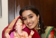 Shraddha Kapoor Instagram - गणपति बाप्पा मोरया !!! 🙏 My favourite 10 days of the year ❤️❤️❤️