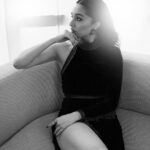Shraddha Kapoor Instagram - Current Mood 🖤🤍