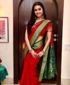 Shraddha Kapoor Instagram - गणपति बाप्पा मोरया !!! 🙏 My favourite 10 days of the year ❤️❤️❤️