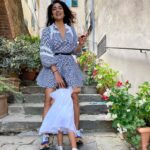 Shriya Saran Instagram - I captured Sunshine from Tuscany in these pictures. …. Memories , hope they brighten your day Photographer @andreikoscheev