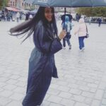 Shruti Haasan Instagram – 🌧 ☔️🖤🧿 I’m only happy when it rains!!!!!!!!!!! 🎶 last day in Istanbul … fun was had good food  was eaten my grey heart still beating .:: next … chalo chalo chalo !!!!