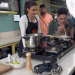 Soha Ali Khan Instagram – What can I do with one yellow capsicum? #cooking #reels