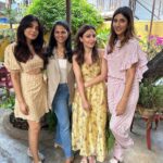 Soha Ali Khan Instagram - Birthday brunch bunch ! #photodump #brunch