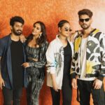 Sonakshi Sinha Instagram - Can you tell who the posers in this group are… and who isnt??? 😂 #doubleXL @mahatofficial @iamhumaq @iamzahero