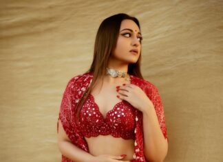 Sonakshi Sinha Instagram - Navraatri Special 💃🏻