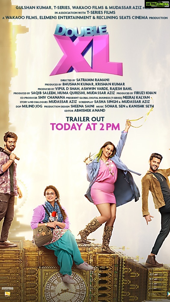 Sonakshi Sinha Instagram - Rajshri and Saira are hungry to turn their dreams into reality! Get ready to be a part of their journey. #DoubleXL trailer out now -https://bit.ly/DoubleXL-Trailer In cinemas on 4th Nov 2022. #baatmeinWAZANhai @aslisona @iamhumaq @iamzahero @mahatofficial #BhushanKumar #KrishanKumar @vipuldshahofficial @ashwinvarde @bahlrajesh #MudassarAziz @saqibsaleem @satramramani @shivchanana @milind_jog @seth_kanishk @sohailsen @jimmysheirgill @shikhardofficial @niki_walia @kanwaljit19 @sachinshroff1 @alkabadolakaushal @dollysingh @tseries.official @tseriesfilms @wakaoofilms @elemen3entertainment @optimystixmedia @aafilms.official
