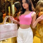 Sonal Chauhan Instagram - Styled by y’all 💕💕💕 Thank you for helping me choose 🦄 . . . . . . . . . . . . . . . . . . . . . #myinstafamily #love #sonalchauhan #pink #style