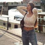Sonam Bajwa Instagram - 𝓑𝔂 𝓰𝓻𝓪𝓬𝓮 𝓼𝓱𝓮 𝔀𝓲𝓵𝓵 𝓶𝓪𝓴𝓮 𝓲𝓽...