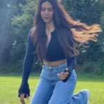 Sonam Bajwa Instagram - Swipe left to see what goes behind shooting beautiful ‘REELS’ 😂😂
