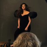 Sonam Kapoor Instagram - Go behind the scenes of our #September cover star and new mother #SonamKapoorAhuja’s (@sonamkapoor) Vogue shoot. At the link in bio see how celebrities including #SonamKapoor are toting their #BottegaVeneta bags. Photographer: Ben Weller (@benwellerstudio) CLM (@clmagency) Video Editor: Nitish Kanjilal (@lensencounters) Stylist: Kate Phelan (@kphelan123) CLM (@clmagency) Head of Editorial Content: Megha Kapoor (@meghakapoor) Global Design Director for Vogue: Aurelie Pellissier Roman (@orelnyc) Visuals Director: Roxanne Doucet (@roxannedoucet) Visuals Bookings Editor: Savio Gerhart (@gerhartsavio) Art Director: Megha Singha (@meghasingha) Make up: Lisa Eldridge (@lisaeldridgemakeup) Hair Stylist: Neil Moodie (@neilmoodie) Bryant Artists (@bryantartists) Assistant Stylist: Honey Sweet (@honeysweetelias) Rupangi Grover (@rupangigrover) Photo Assistant: Robert Self, Conor Clarke, Keir Laird Production: NM Productions (@nm_productions_) Post Production: Grain Post Production (@grainpostproduction) Editorial Coordinator: Archana Thani (@archanathani)